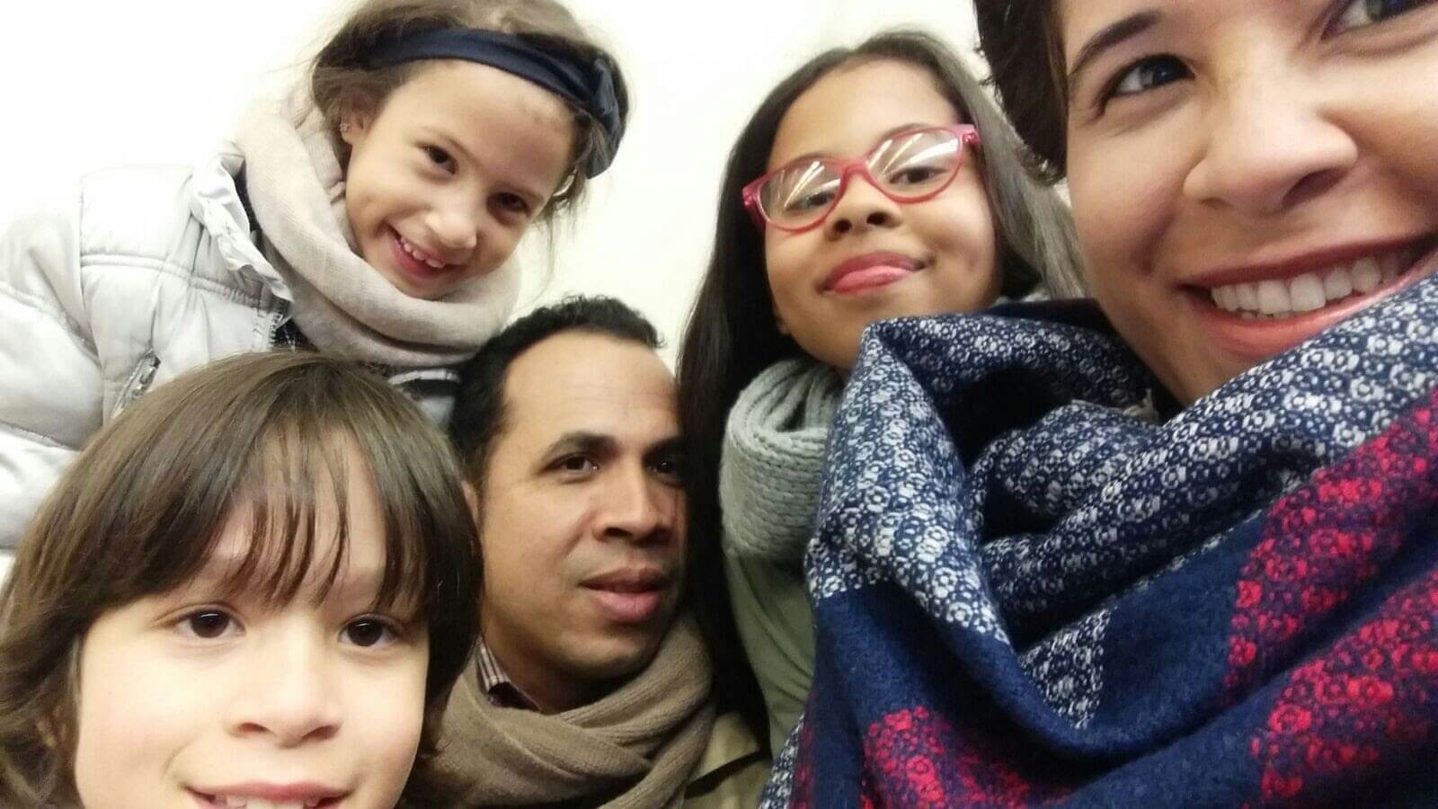 Familia